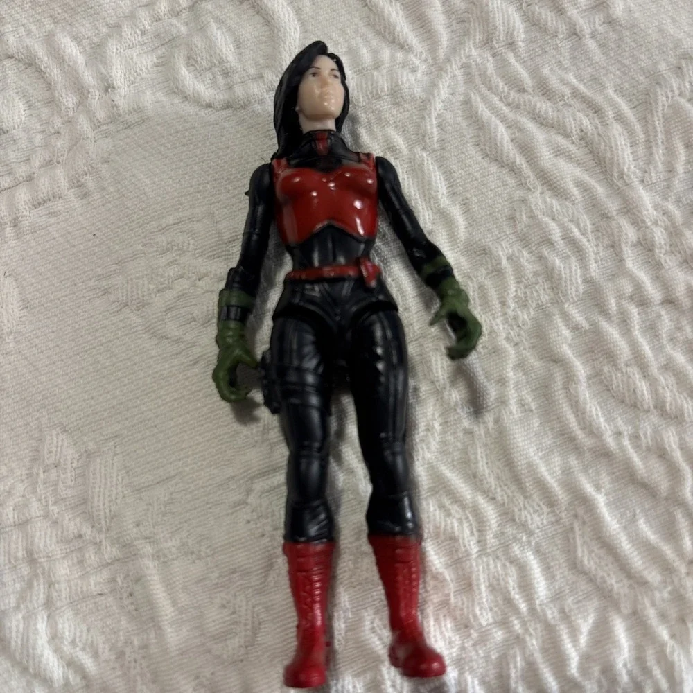 Final Faction Alpha Team 1 Specialist Shift Action Figure 3.75